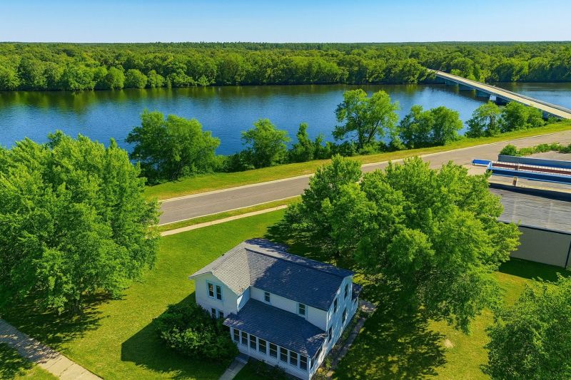 Best Bathroom Remodeling pros in New Berlin, WI